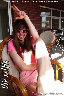 Good morning! I was drinking all night with friends and didn't expect 
to see the sunrise. As it did I put on my glasses and felt like a 
naughty star.